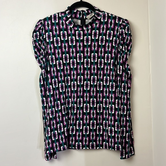 Diane Von Furstenberg Doha ruched sleeve chain printed top, mock neck - Picture 2 of 4